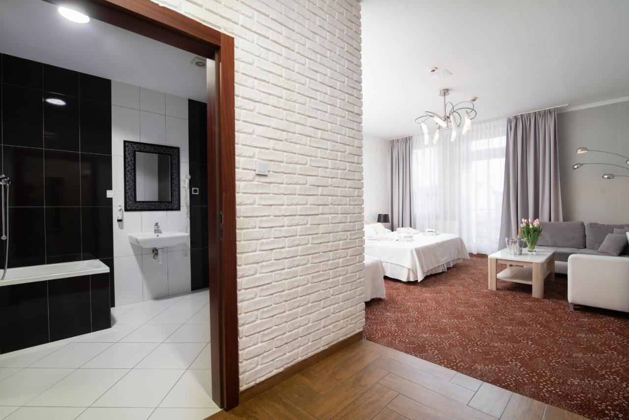 Hotel Messa วาดีสวาโวโว ภายนอก รูปภาพ